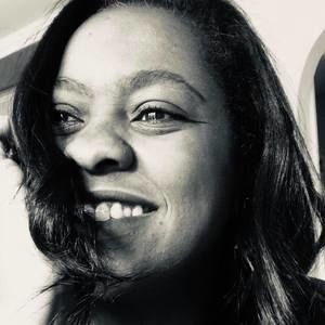 Meet your Posher, Marcela